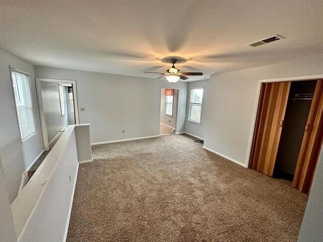 Photo - 107 Dilworth St