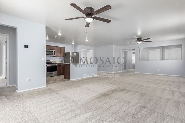 Photo - 1517 E Saint Catherine Ave