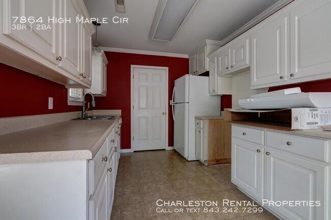 Photo - 7864 High Maple Cir