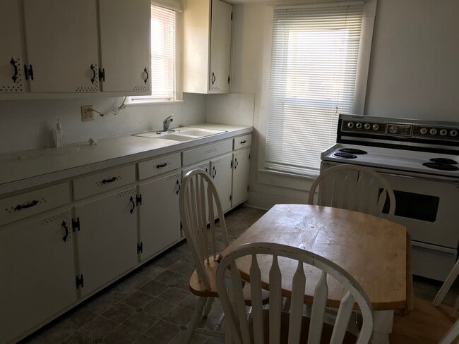 Photo - 514 E Sandusky St Unit A