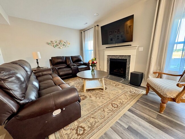 Photo - Luxury Meets Comfort: 4 Bed Lafayette Home with Master Retreat, Entertainers Kitchen, & Fenced-In...
