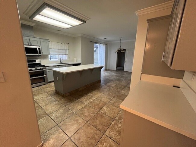 Photo - 11515 Presidential Rd