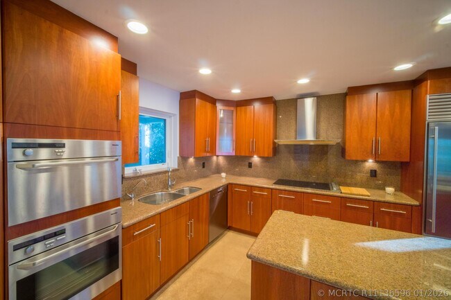 Photo - 4000 S Ocean Blvd