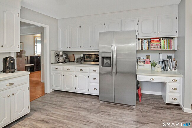 Photo - 27 Riverbend Rd
