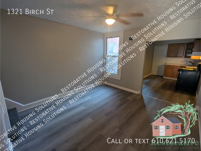 Photo - 1321 Birch St