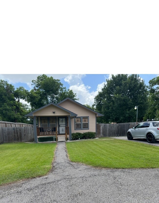 Photo - 3914 Kashmere St