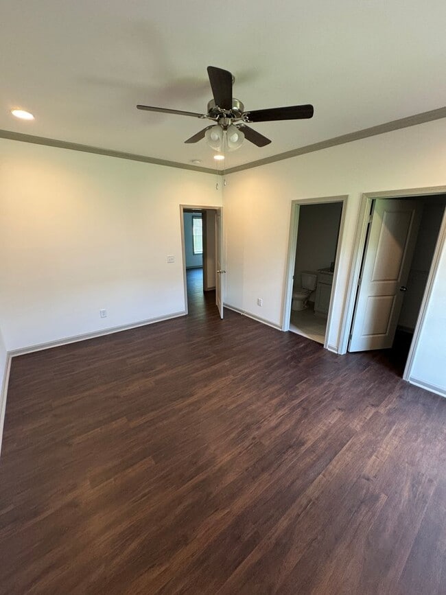 Photo - Charming 3BR/2BA with Easy Access to Shopping & Dining