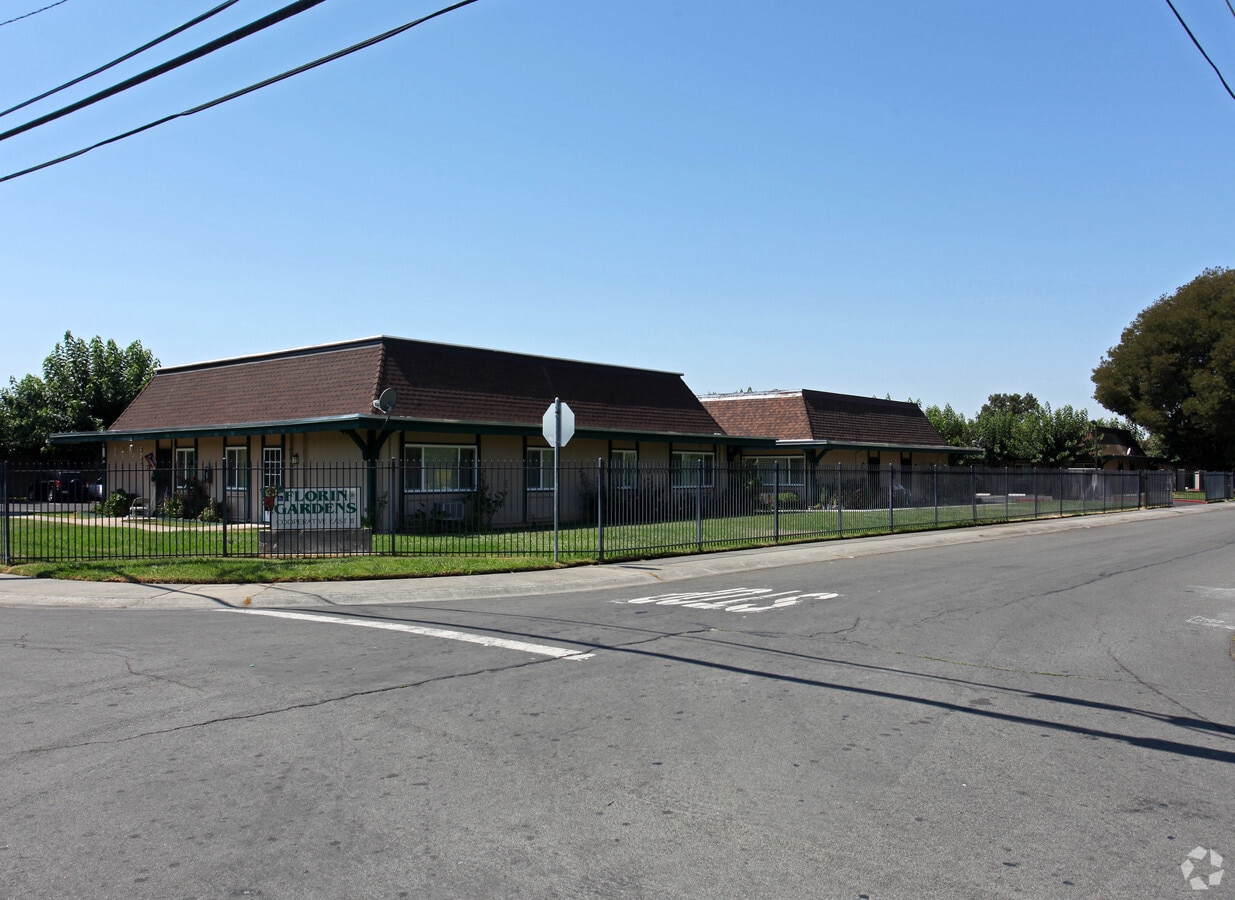 Photo - Florin Gardens Co-op East Apartments