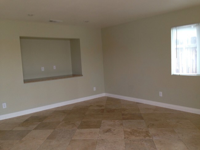 Photo - 5155 Tipton St