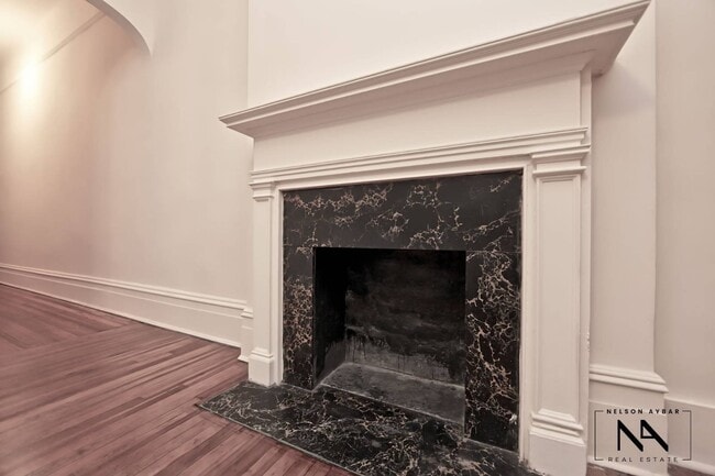 Photo - 886 Union St