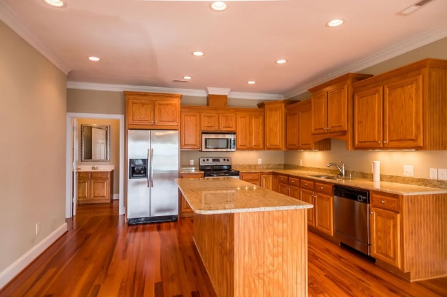 Photo - 1129 Bennett Rd