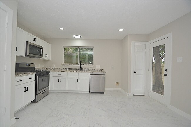 Photo - 631 Aweigh Dr