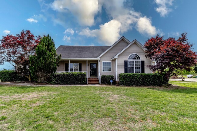 3 Bed/2 Bath Home - 15 minutes from SJAFB! - 3 Bed/2 Bath Home - 15 minutes from SJAFB!
