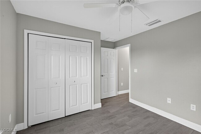 Photo - 839 Bedford Dr