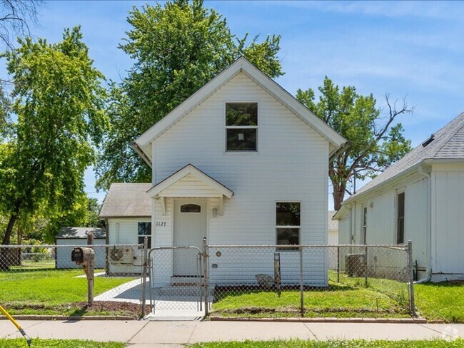 Building Photo - Charming 2-Bedroom, 1-Bath home for rent