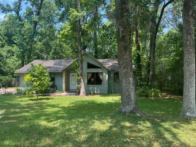 Photo - Super cute 3 bedroom 2 bath in NW Miram Manor