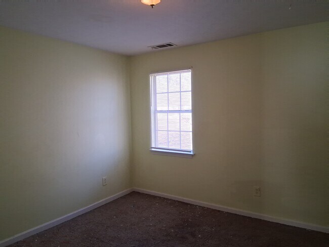 Photo - 209 E Wilson St