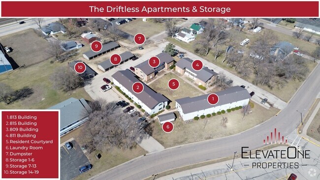 Building Photo - 2 Bed Apartment at the Driftless Apartment... Unit 811 - Apt 3 (Upper)