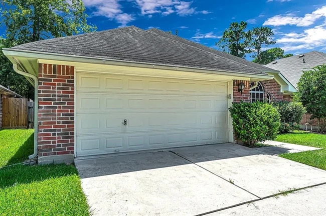 Photo - 3315 Candlepine Dr