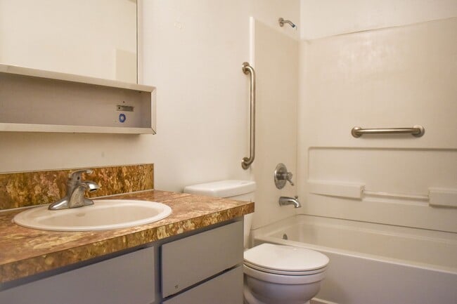 Photo - The Ferns Apartments