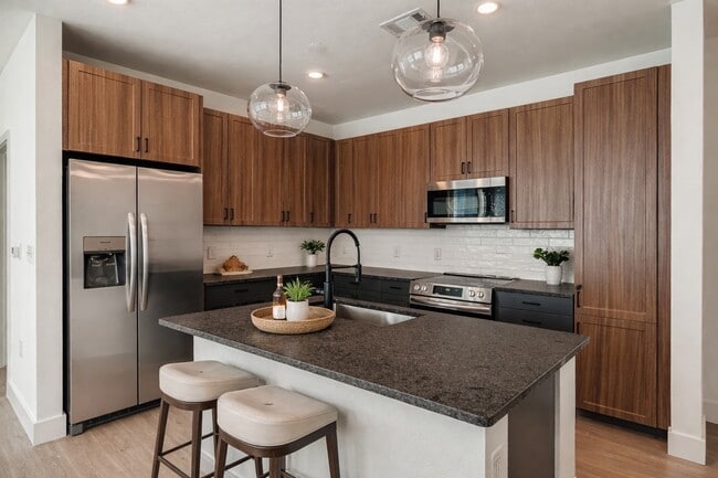 Photo - Strait & Nelson