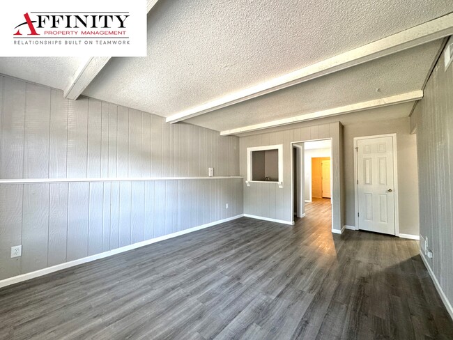 11423-11429 E 71 St Unit 11427