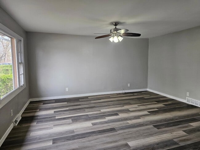 Photo - 1533 Tennessee St