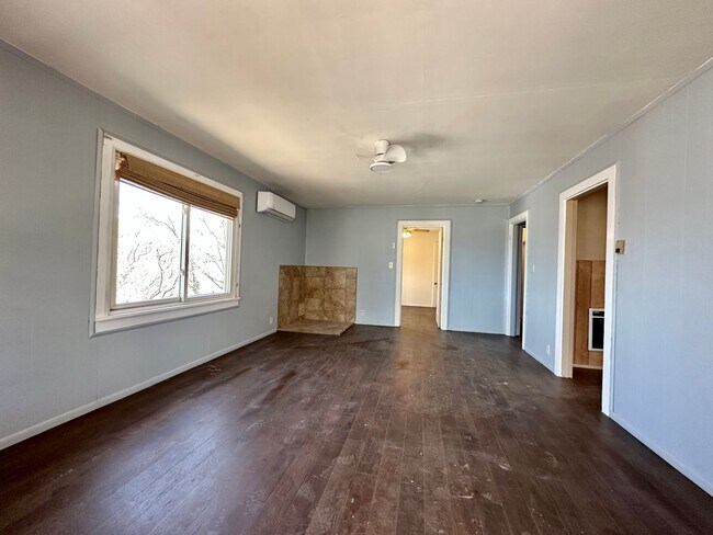 Photo - 3 Bed / 2 Bath Custom Pioche House