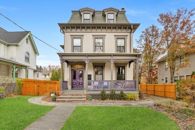 Building Photo - 46 Voorhis Ave Unit 3