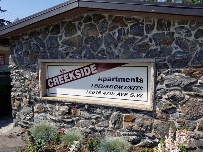 Building Photo - 12615 47th Ave SW Unit #4 Rental