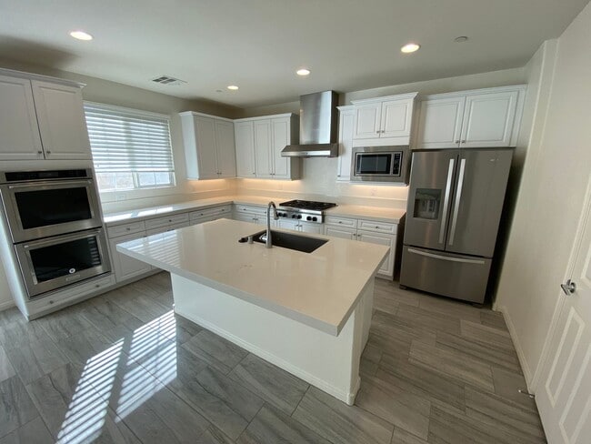 Photo - Beautiful 4 bed/3 home located in Henderson.