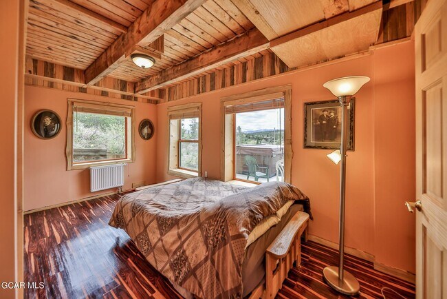 Photo - 390 Pine View Dr