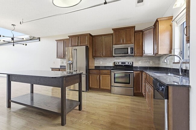 Photo - *Rarely Available* 3 Bedroom 2 Bathroom Penthouse At The Sexton Lofts!