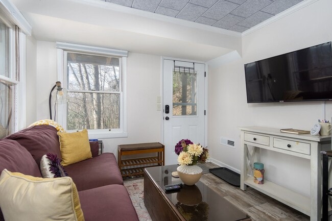 Photo - Montreat Rental-Lower Level Apartment! **Utilites included!