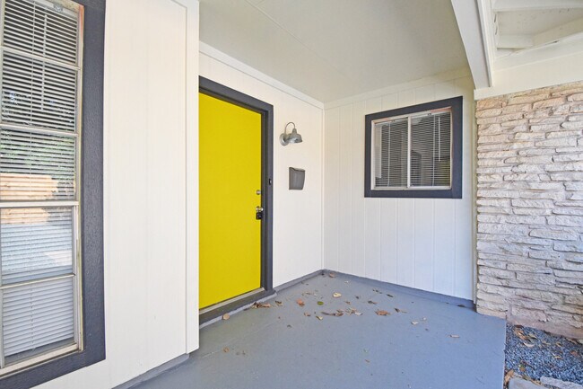 Photo - Brookside Unidad B