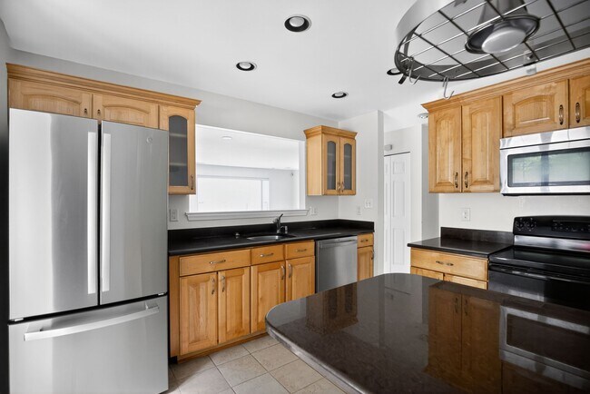 Photo - 8711 Gilly Way