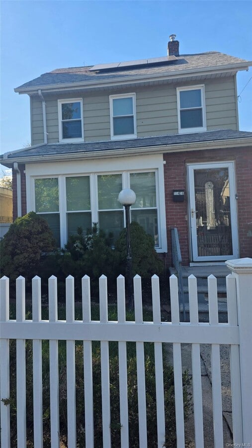 Photo - 114-36 194th St