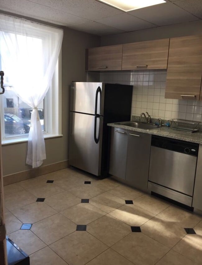 Photo - 1710 Commonwealth Ave