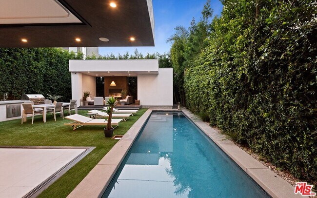 Photo - 523 N Harper Ave