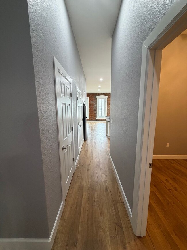 Photo - 616 Main St Unit 616 MAIN STREET  B