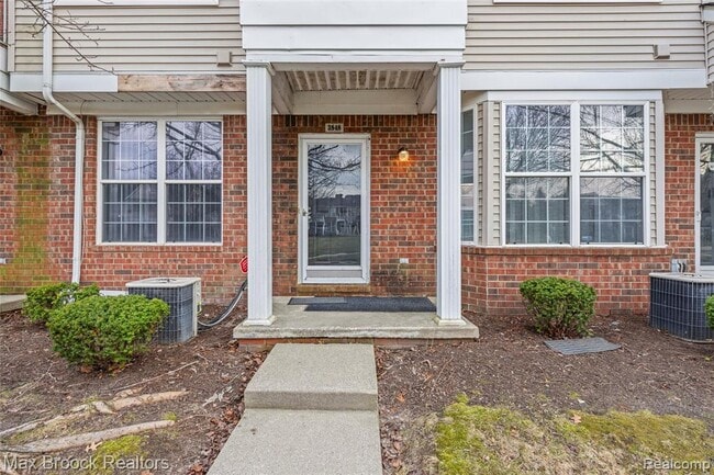 Photo - 3848 Cherry Creek Ln