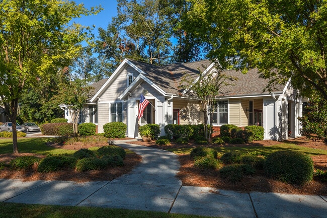 Photo - Vineyard Pointe