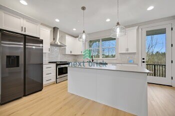 Photo - 4 BED & 3.5 BATH TOWNHOUSE FOR RENT