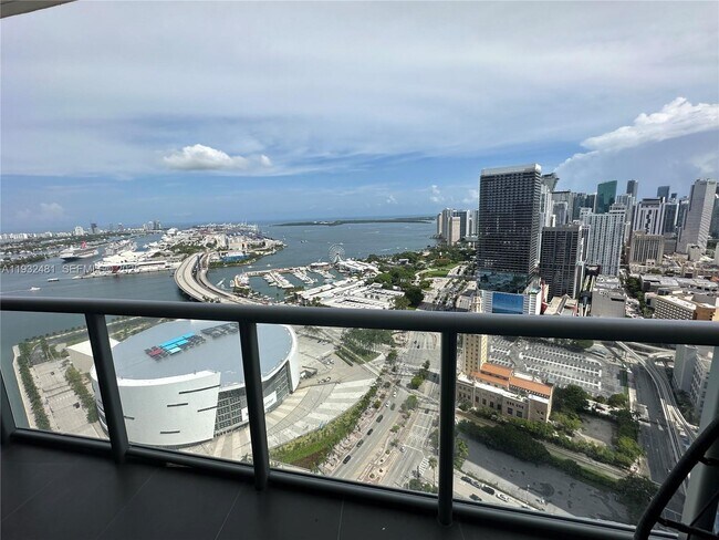 Photo - 888 Biscayne Blvd Unit 4302