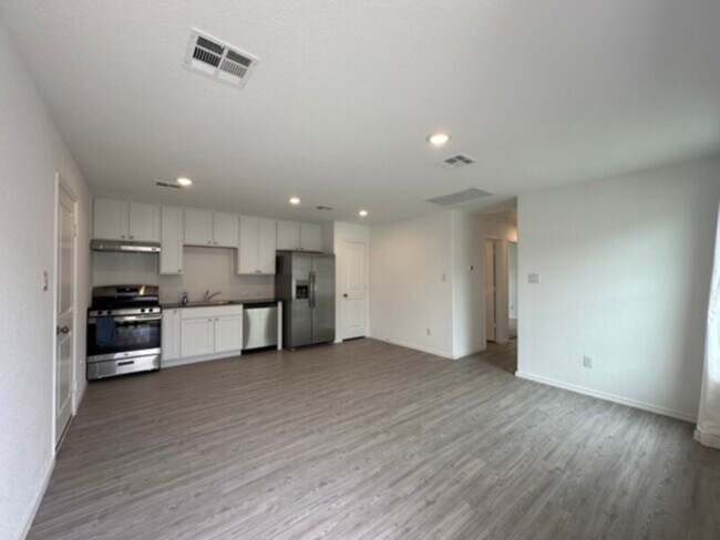 Photo - 7260 Pasture Run