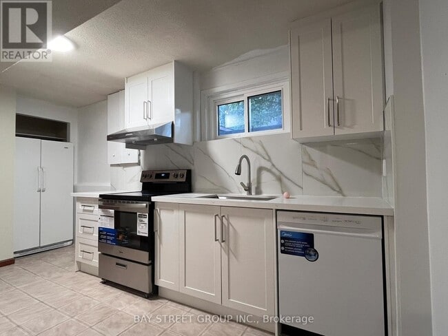 Photo - 1611 Lewes Way