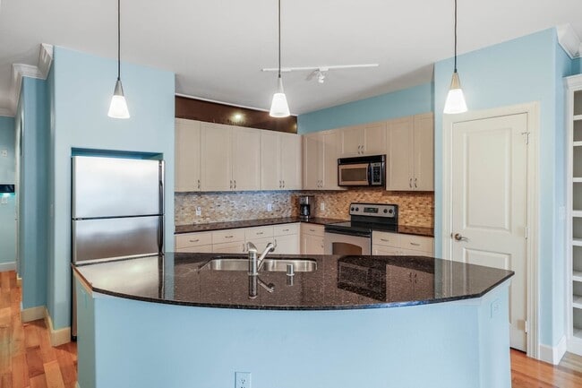 Photo - 3818 Holland Ave Unidad 304