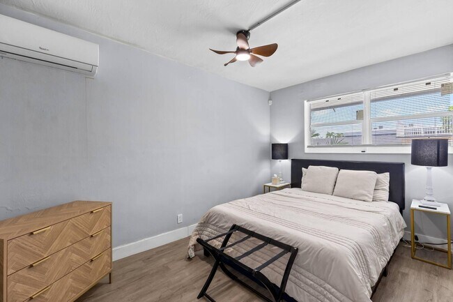 Photo - 1826 Sherman St Unit APT 8
