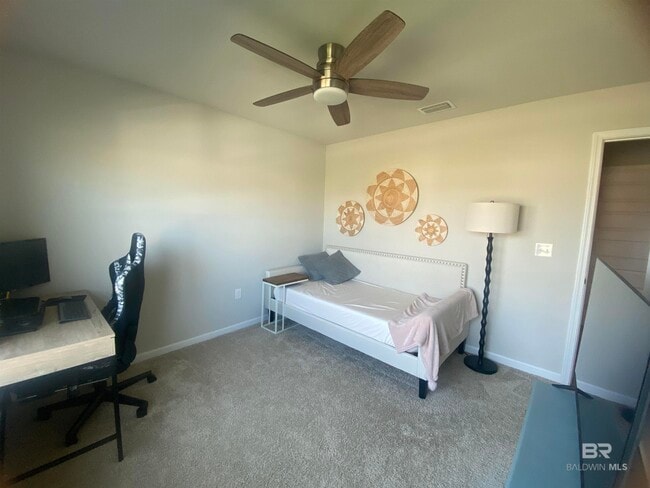 Photo - 26161 Gilmore Way