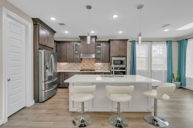 Photo - 2030 Woodland Pine Ct